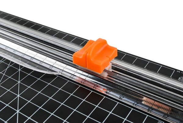 Paper guillotine - trimmer - Image 6