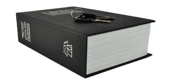 Safe - box hidden in a book 18cmx11.5cm - Image 5