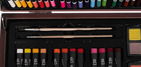 Painting set in a case 143pcs - Image 14